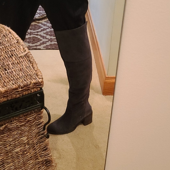 Lucky Brand Over Knee Suede Boots New - Picture 6 of 7